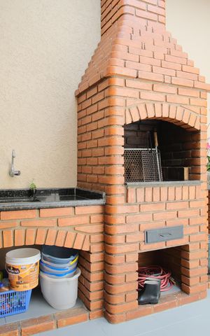 Casa à venda com 252m², 4 quartos e 4 vagasQuintal