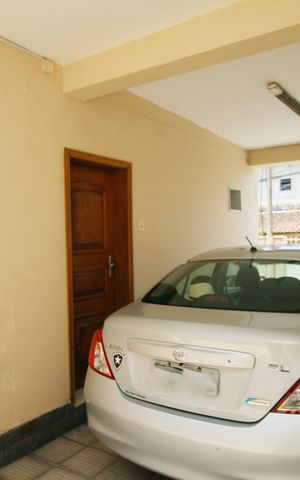 Casa à venda com 171m², 5 quartos e 1 vagaGaragem