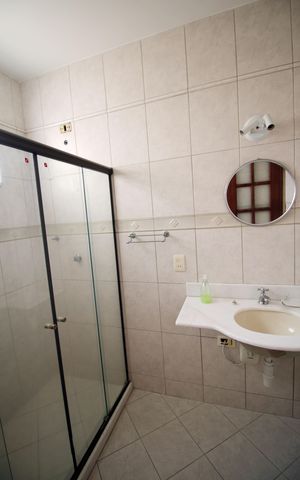 Casa à venda com 171m², 5 quartos e 1 vagaBanheiro da Suíte 3