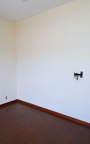 Casa à venda com 171m², 5 quartos e 1 vagaQuarto 5