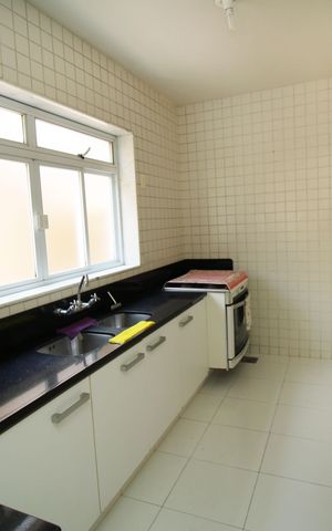 Casa à venda com 171m², 5 quartos e 1 vagaCozinha 2