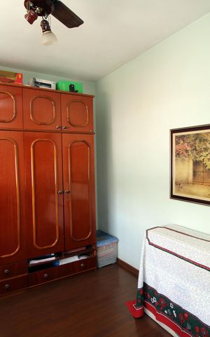 Casa à venda com 171m², 5 quartos e 1 vagaQuarto 4