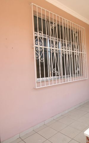 Casa à venda com 171m², 5 quartos e 1 vagaVaranda