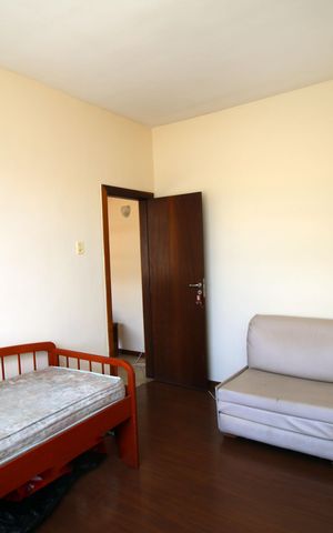 Casa à venda com 171m², 5 quartos e 1 vagaQuarto 1
