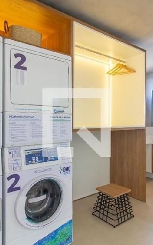 Studio para alugar com 24m², 1 quarto e sem vaga Studio para alugar com 24m², 1 quarto e sem vagaLavanderia