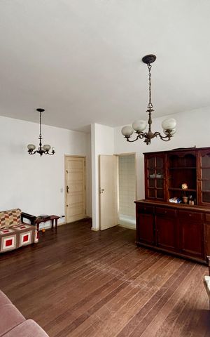 Apartamento à venda com 90m², 3 quartos e 2 vagas Apartamento à venda com 90m², 3 quartos e 2 vagasSala