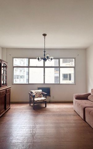 Apartamento à venda com 90m², 3 quartos e 2 vagas Apartamento à venda com 90m², 3 quartos e 2 vagasSala