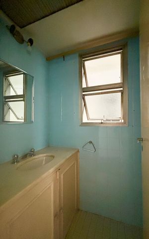 Apartamento à venda com 90m², 3 quartos e 2 vagas Apartamento à venda com 90m², 3 quartos e 2 vagasBanheiro social