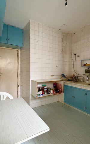 Apartamento à venda com 90m², 3 quartos e 2 vagas Apartamento à venda com 90m², 3 quartos e 2 vagasCozinha