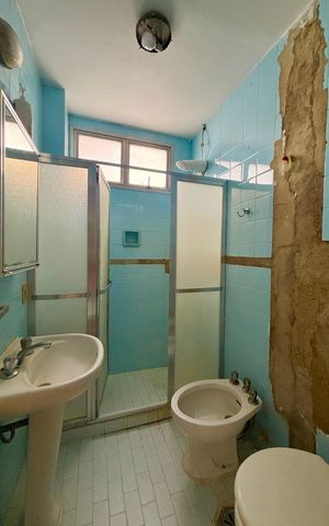 Apartamento à venda com 90m², 3 quartos e 2 vagas Apartamento à venda com 90m², 3 quartos e 2 vagasBanheiro social