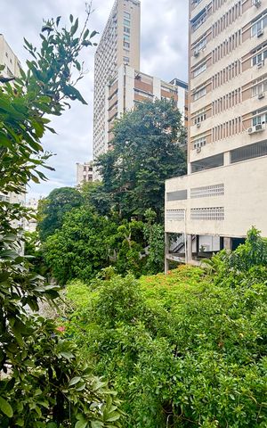 Apartamento à venda com 90m², 3 quartos e 2 vagas Apartamento à venda com 90m², 3 quartos e 2 vagasQuarto 2 - vista