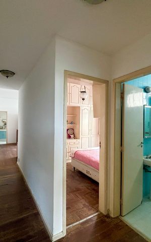 Apartamento à venda com 90m², 3 quartos e 2 vagas Apartamento à venda com 90m², 3 quartos e 2 vagasCorredor