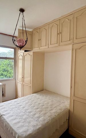 Apartamento à venda com 90m², 3 quartos e 2 vagas Apartamento à venda com 90m², 3 quartos e 2 vagasSuíte