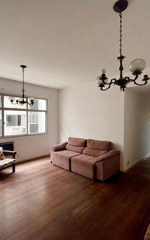 Apartamento à venda com 90m², 3 quartos e 2 vagas Apartamento à venda com 90m², 3 quartos e 2 vagasSala
