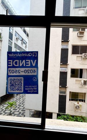 Apartamento à venda com 90m², 3 quartos e 2 vagas Apartamento à venda com 90m², 3 quartos e 2 vagasPlaca