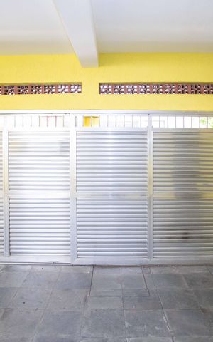 Casa à venda com 181m², 2 quartos e 2 vagasGaragem