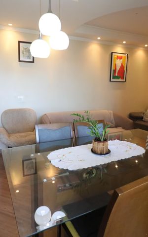Apartamento à venda com 87m², 3 quartos e 2 vagasSala