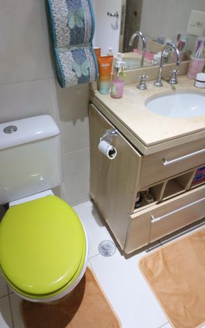 Apartamento à venda com 87m², 3 quartos e 2 vagasBanheiro da Suíte 1