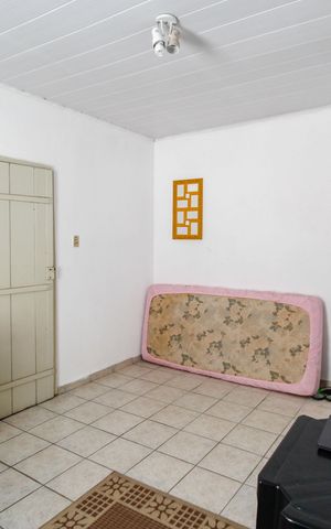 Casa à venda com 120m², 3 quartos e 2 vagasQuarto 2