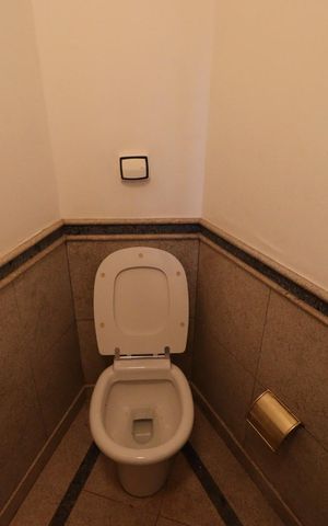 Casa para alugar com 610m², 4 quartos e 5 vagas Casa para alugar com 610m², 4 quartos e 5 vagasLavabo