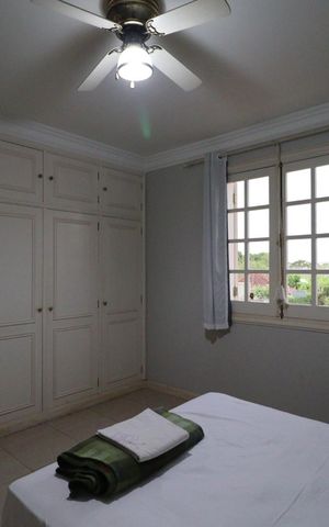 Casa para alugar com 610m², 4 quartos e 5 vagas Casa para alugar com 610m², 4 quartos e 5 vagasSuíte 3