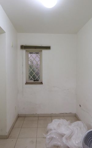 Casa para alugar com 610m², 4 quartos e 5 vagas Casa para alugar com 610m², 4 quartos e 5 vagasQuarto de Serviço