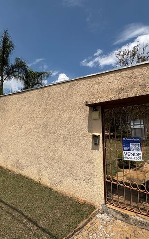 Casa de condomínio à venda com 4000m², 4 quartos e 6 vagasPlaquinha