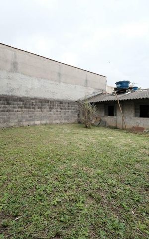 Casa à venda com 120m², 3 quartos e 4 vagasÁrea de Serviço