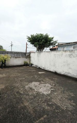 Casa à venda com 120m², 3 quartos e 4 vagasÁrea externa