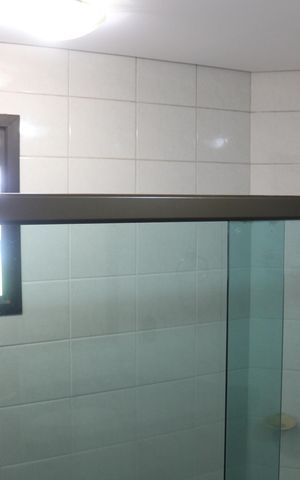 Apartamento à venda com 205m², 4 quartos e 3 vagasBanheiro da Suíte 1