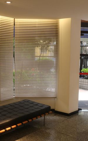Apartamento à venda com 205m², 4 quartos e 3 vagasHall social
