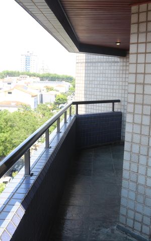 Apartamento à venda com 205m², 4 quartos e 3 vagasVaranda da Sala