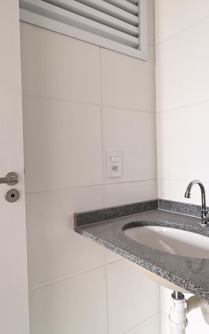Apartamento à venda com 54m², 2 quartos e 1 vaga Apartamento à venda com 54m², 2 quartos e 1 vagaBanheiro da Suíte
