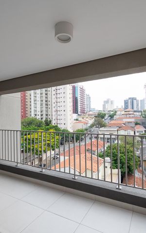 Apartamento à venda com 68m², 2 quartos e 1 vaga Apartamento à venda com 68m², 2 quartos e 1 vagaVaranda