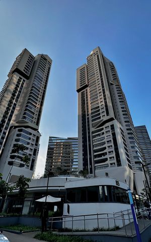 Apartamento à venda com 270m², 4 quartos e 4 vagas