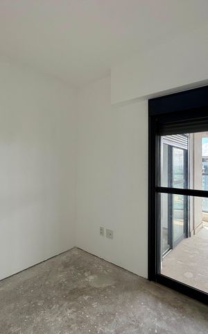Apartamento à venda com 270m², 4 quartos e 4 vagas Apartamento à venda com 270m², 4 quartos e 4 vagasSuíte 2