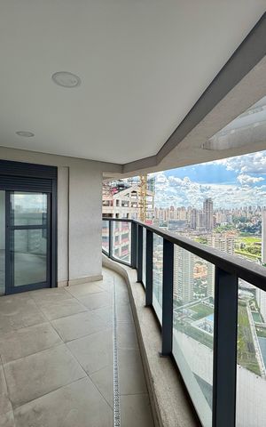 Apartamento à venda com 270m², 4 quartos e 4 vagas Apartamento à venda com 270m², 4 quartos e 4 vagasVaranda Suítes1, 2 e 3
