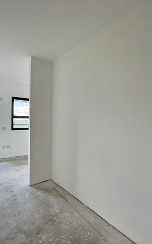 Apartamento à venda com 270m², 4 quartos e 4 vagas Apartamento à venda com 270m², 4 quartos e 4 vagasCloset Suite 1
