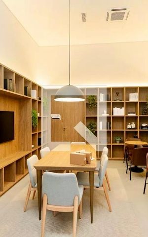 Apartamento à venda com 270m², 4 quartos e 4 vagas Apartamento à venda com 270m², 4 quartos e 4 vagasCoworking