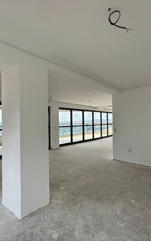 Apartamento à venda com 270m², 4 quartos e 4 vagas Apartamento à venda com 270m², 4 quartos e 4 vagasSala