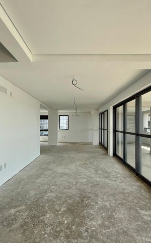 Apartamento à venda com 270m², 4 quartos e 4 vagas Apartamento à venda com 270m², 4 quartos e 4 vagasSala