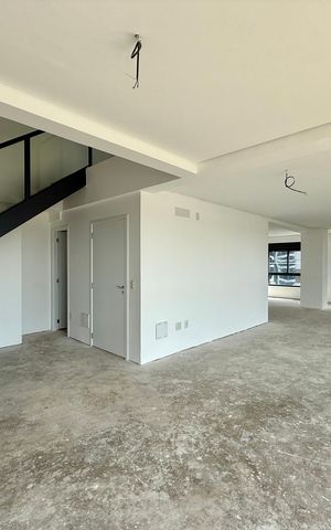 Apartamento à venda com 270m², 4 quartos e 4 vagas Apartamento à venda com 270m², 4 quartos e 4 vagasSala