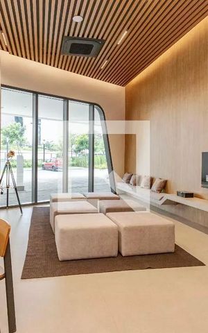Apartamento à venda com 270m², 4 quartos e 4 vagas Apartamento à venda com 270m², 4 quartos e 4 vagasSalão Juvenil