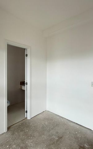 Apartamento à venda com 270m², 4 quartos e 4 vagas Apartamento à venda com 270m², 4 quartos e 4 vagasSuíte 3
