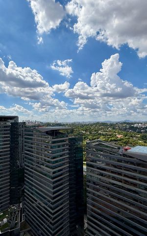 Apartamento à venda com 270m², 4 quartos e 4 vagas Apartamento à venda com 270m², 4 quartos e 4 vagasVista Suítes1, 2 e 3