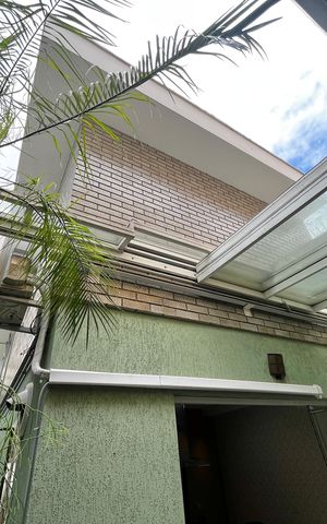 Casa à venda com 162m², 2 quartos e 3 vagasÁrea gourmet teto aberto