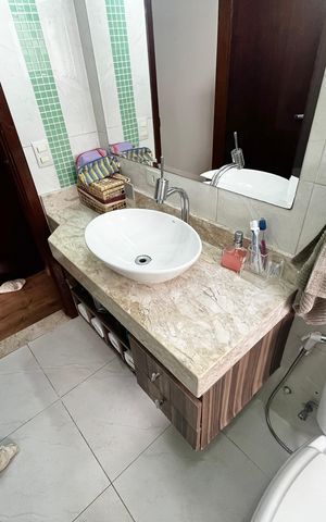Casa à venda com 162m², 2 quartos e 3 vagasBanheiro da Suíte