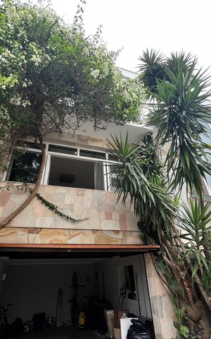 Casa à venda com 162m², 2 quartos e 3 vagasFachada da Casa