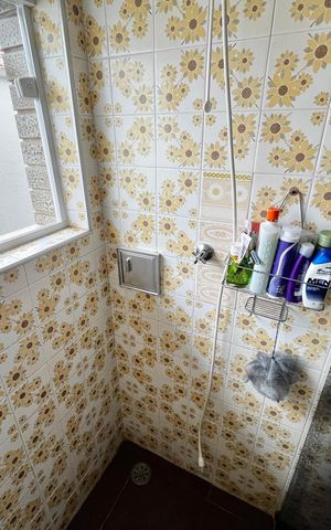 Casa à venda com 162m², 2 quartos e 3 vagasBanheiro