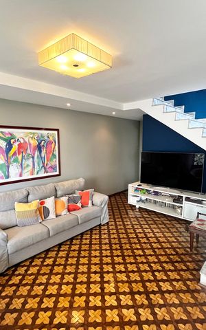 Casa à venda com 162m², 2 quartos e 3 vagasSala